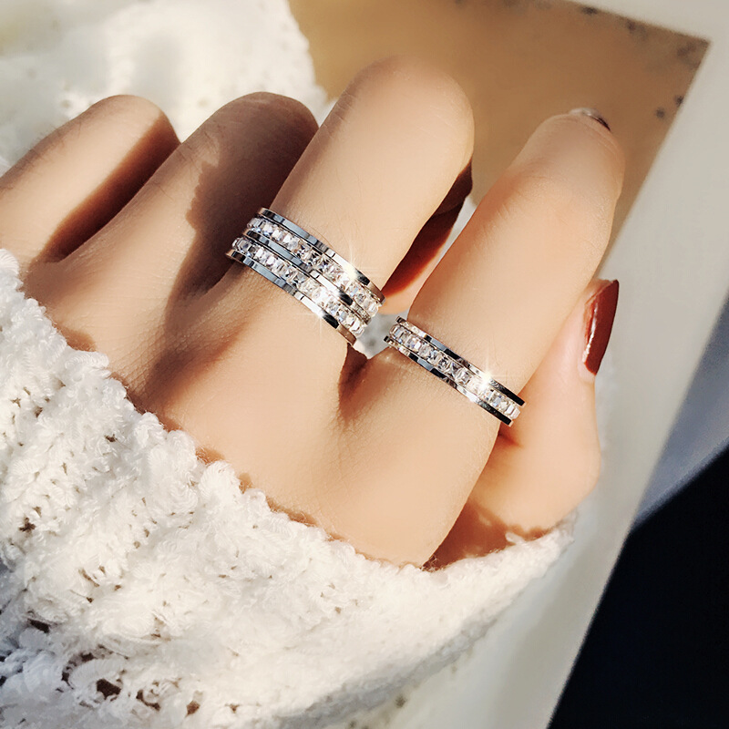 高級ローズゴールドカラー単一二列スクエアジルコンステンレス鋼 - Wedding Z のレビューと価格