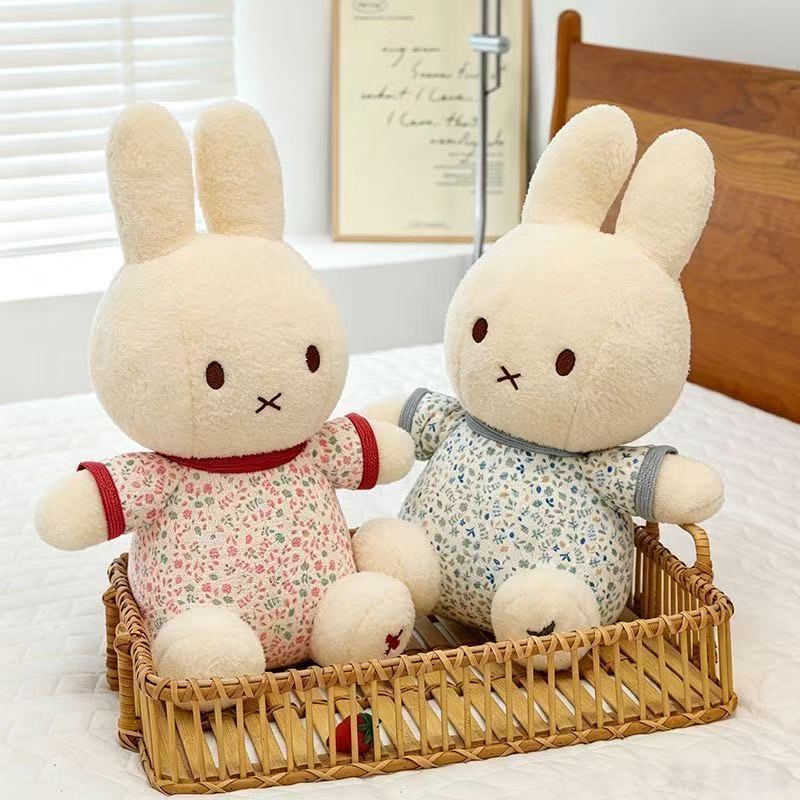 30 センチメートルかわいいミッフィーウサギ花柄ぬいぐるみ人 - Good Floral & Wedding Decor Supply のレビューと価格